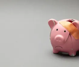 Een bedrijf kopen uit een faillissement vergt om een specifieke aanpak. Zo kun je de inboedel uit een faillissement kopen of het gehele bedrijf kopen.
