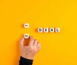 Bij een bedrijfsovername kun je niet zonder een goede M&A-advocaat. Maar hoe zorg je ervoor dat je overnameadvocaat geen dealbreker wordt?