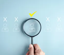 Sommige ondernemers staan nu, ingegeven door de coronapandemie, voor een keuze: doorgaan, versnellen of stoppen?