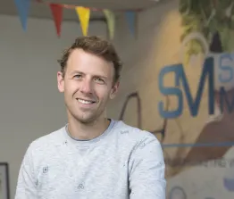 Boudewijn Trompert plaatste een profiel op Brookz, dat 16 reacties van kopers opleverde. Vijfenhalve maand later was de verkoop van zijn bedrijf rond.