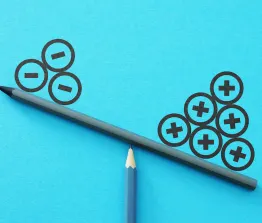 Bij iedere bedrijfsovername wordt onderhandeld over de garanties en de vrijwaringen die worden opgenomen in de koopovereenkomst. Maar wat is het verschil?