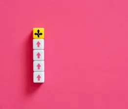 De persoonlijke impact van een bedrijfsoverdracht in familiekringen wordt nogal eens onderschat. Daarom 5 tips bij bedrijfsopvolging binnen de familie.