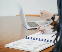 Een bedrijf verkopen is meer dan alleen een goede presentatie en het juiste netwerk. Lees verder op Brookz