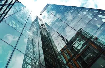 MKB bedrijven worden overspoeld door alternatieve geldverstrekkers. Het ophalen van financiering is vaak een puzzel. Lees dit artikel op Brookz