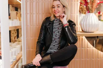 Een paar maanden na de laatste lockdown in januari 2022 wist Frederiek Waninge haar bedrijf House of Fred/Cozy Pillow te verkopen aan familiebedrijf Omoda.