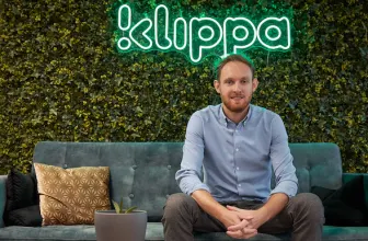Softwarebedrijf Klippa liep tegen zijn internationale grenzen aan en werd daarom door Yeelen Knegtering en zijn medeoprichters verkocht aan het Duitse SER Group.