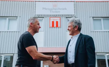 In opdracht van Leo Rijnberg begeleidde Take 5 de verkoop van Metaaltechniek Tholen. Hij plaatste het verkoopprofiel op Brookz, dat 21 reacties opleverde.