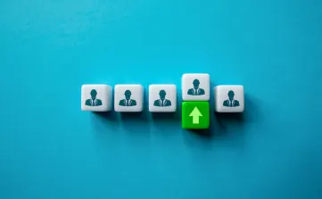 Het vinden van de juiste koper is geen toeval, maar het resultaat van een zorgvuldig ingericht verkoopproces, een sterke positionering en een objectieve beoordeling van kandidaten.