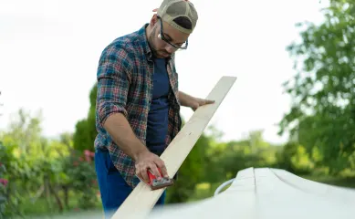 Hout- en/of bouwmaterialenhandel gezocht ter overname. Neem contact op via Brookz