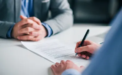 In commercieel vastgoed beheer. Elke vorm is bespreekbaar met de koper. Neem contact op via Brookz voor meer informatie.
