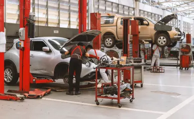 Garagebedrijf (verkoop en reparatie) zoekt garagebedrijf om te kunnen uitbreiden. Belangrijk is vooral dat de locatie hiervoor geschikt is en de vergunningen op orde zijn. Regio Veenendaal - Ede.