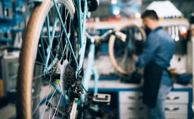 Fietsspeciaalzaak, specialist in verkoop en onderhoud van A-merken in het hart van de Veluwe. Ter overname aangeboden. Neem contact op via Brookz