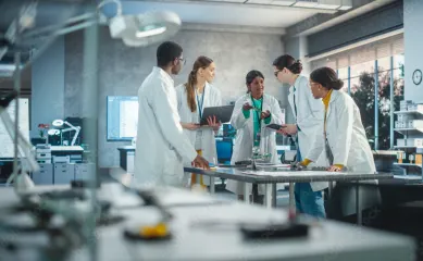 Gezocht: Internationale productie en handelsonderneming, Leverancier in de sector kunststof, metaal of chemie. Neem contact op via Brookz.