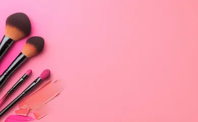 E-commerce onderneming in cosmetische hulpmiddelen, Online onderneming gespecialiseerd in cosmetische hulpmiddelen. Neem contact op via Brookz.