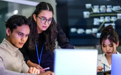 IT Bedrijf met sterke cloud focus, Unieke specialisatie en kennis op het gebied van adoptie en change management. Neem contact op via Brookz.