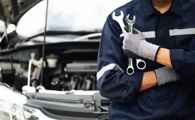 Werkplaats voor personenauto’s, bedrijfswagens en kampeerwagens te koop. Neem contact op via Brookz.