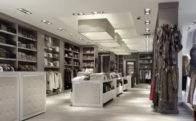 De onderneming heeft een onderscheidend aanbod door een mix van bekende sterke merken en onderscheidende labels. Neem contact op via Brookz
