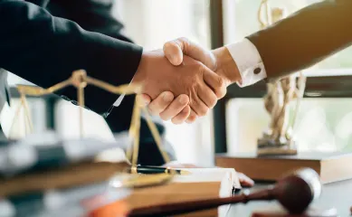 Advocatenkantoor personen- en familierecht aangeboden via Brookz. Neem contact op voor meer informatie