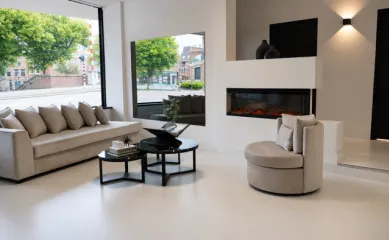 Inventaris en machines van Laser- & beautykliniek die is ingericht met oog op privacy, comfort en hygiëne. Neem contact op via Brookz.