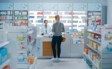 Zelfstandige apotheek met groeipotentieel en vastgoed. Neem contact op via Brookz.