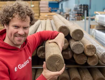 Online houthandel Gadero groeit razendsnel. Met een buy-and-build-strategie wil het bedrijf snel stappen maken in het buitenland.