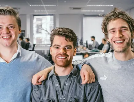 Thijs Verheul verkocht tweedehandskleding-community United Wardrobe aan een concurrent waar hij jaren tegen streed: het Litouwse Vinted. 'Bij zo’n grootschalige deal draait het vooral om data.'