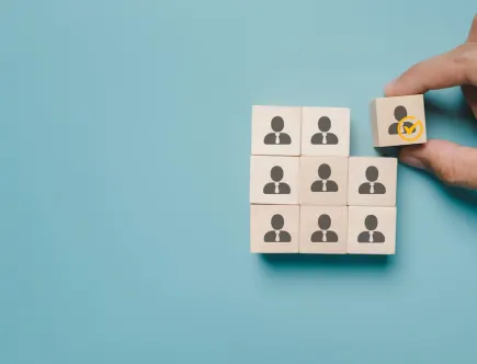 Het biedt verschillende voordelen, zoals een verhoogde betrokkenheid en een gevoel van gedeeld ondernemerschap.