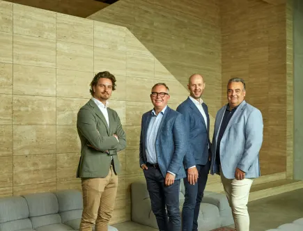 Een gesprek met Bart van der Wielen (WDL Kredietfondsen), Bas Denissen (Collin Crowdfund), Carlo van der Weg (Credion) en Robert Derieux (Beequip).