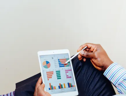 Er zijn vele bedrijfswaarderingsmethodes, maar wat is het verschil tussen de EBITDA multiples en de DCF-methode?