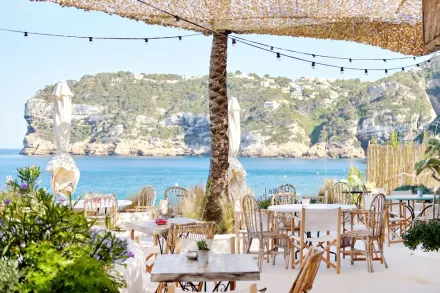 Te koop via Brookz: restaurant aan de kust bij Valencia met Italiaanse keuken, zeezicht en een jaaromzet van €806.000 — unieke horecakans in Spanje.