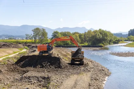 Expert in cultuurtechniek met grond-, weg- en waterbouw en groot grondverzet. Neem contact op via Brookz.