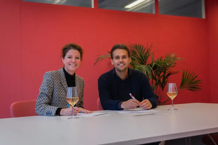 ECFG begeleidt overname Roestvrijtaal door Pro Contact Groep