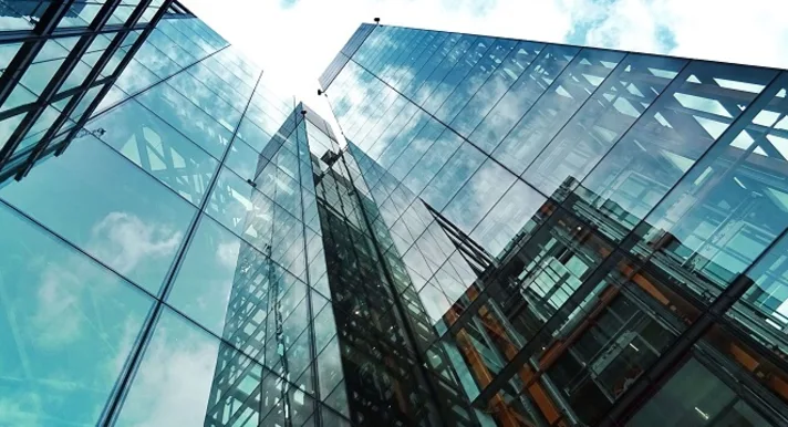 Steeds meer Nederlandse franchiseformules beproeven hun geluk in het buitenland. Hoe krijg je voet aan de grond? Lees verder op Brookz