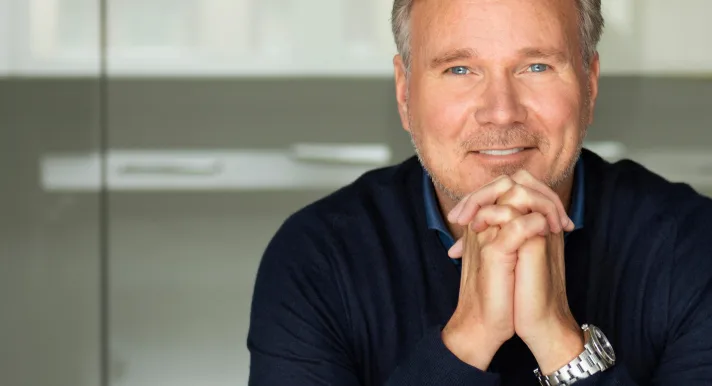 Marc van Deursen (Prijsvrij) nam het failliete D-Reizen over, maar dat verliep niet zonder slag of stoot. 'Alles werd verkeerd voorgespiegeld.'