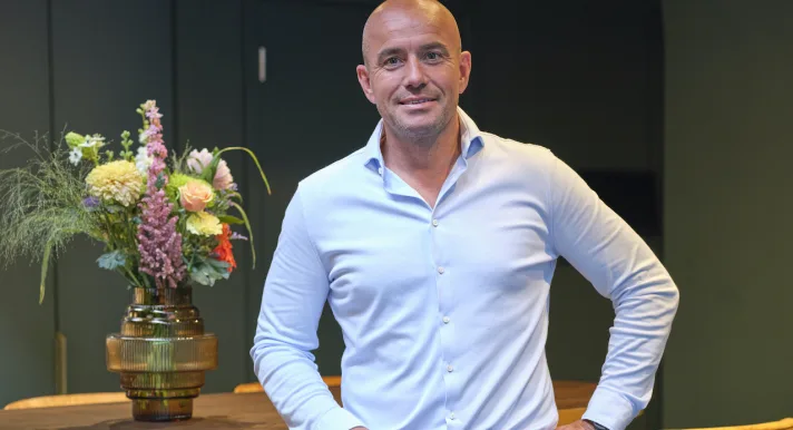 Peter Smits had de droom om met zijn tapas-formule ’t Zusje de grens over te gaan, dus verkocht hij een meerderheidsbelang aan een Duitse partij.