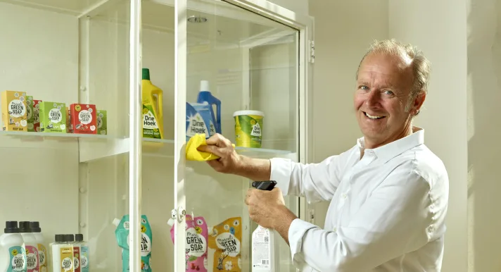 Marcel Belt verkocht zijn bedrijf Marcel's Green Soap aan de Franse schoonmaakreus Altaïr. 'Het is vooral een kwestie van gas blijven geven.'