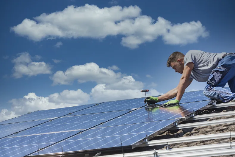 Te koop leverancier en installateur zonnepanelen solar Brookz