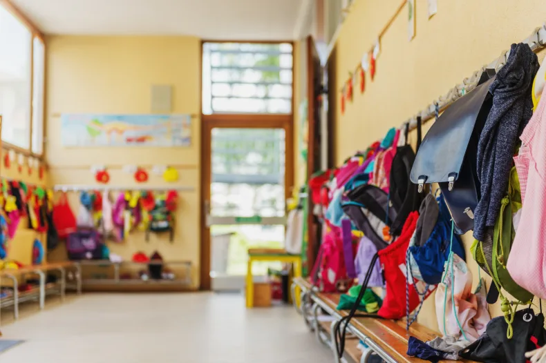 Kinderopvangorganisatie met 3 vestigingen ter overname aangeboden. Neem contact op via Brookz