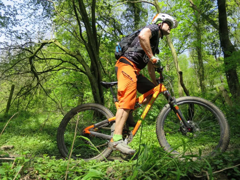 Bedrijf organiseert fiets weekenden met bagagetransport en overnachtingen onderweg, in Zuid-Limburg en in o.a. Luxemburg. Neem contact op via Brookz.