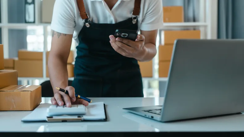 Gezocht: stabiel MKB-bedrijf, Langetermijn investeerder met focus op continuïteit, personeel en duurzame groei. Neem contact op via Brookz.