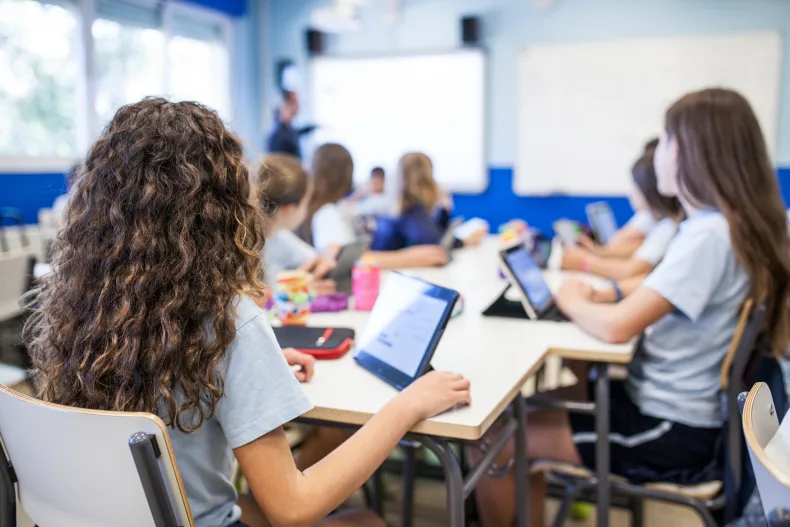 Saas oplossing voor scholen, online propositie met potentie. Neem contact op via Brookz.