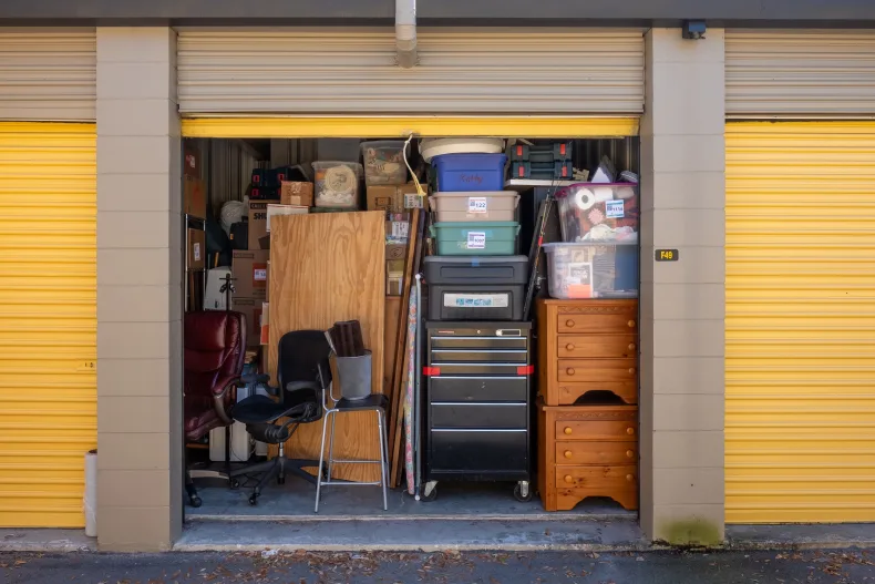 Self storage onderneming, locatie(s) en of onderneming gezocht. Neem contact op via Brookz.