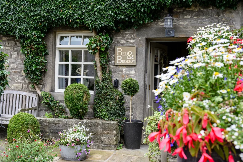 Bed & breakfast, winstgevende B&B met zeer hoge klanttevredenheid in Limburg. Neem contact op via Brookz.