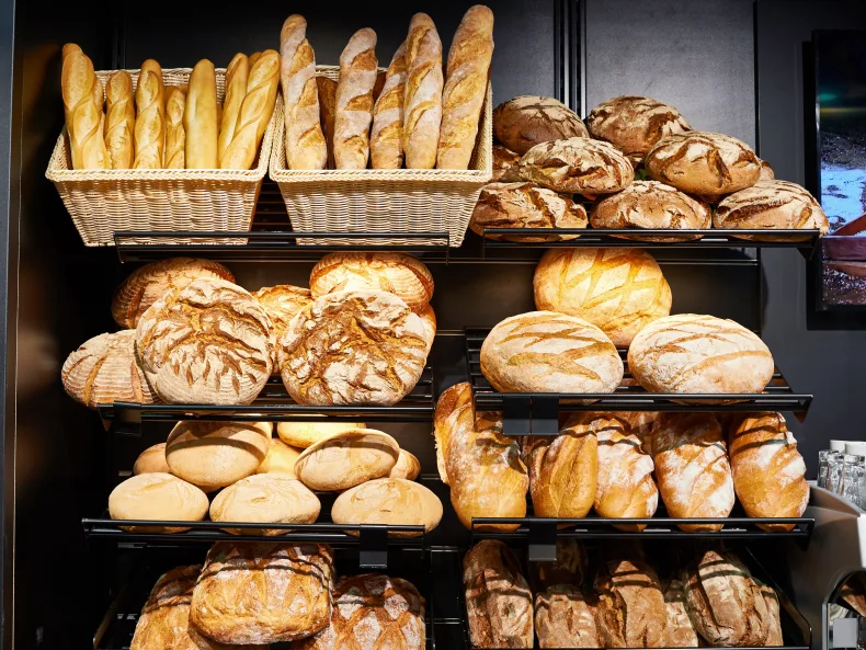 Ambachtelijk bakkerij in winkelcentrum. Neem contact op via Brookz.