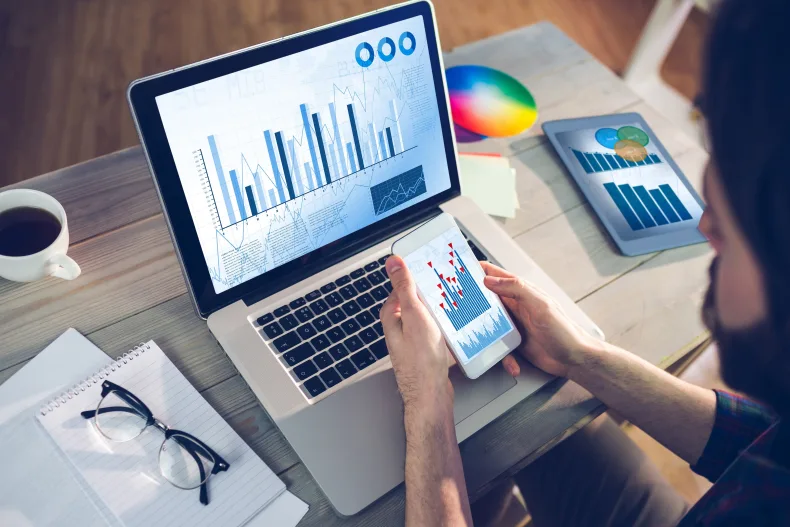 Innovatieve duurzame vloersystemen met dataplatform, interactieve tech voor gebouwen en publieke ruimtes. Neem contact op via Brookz.