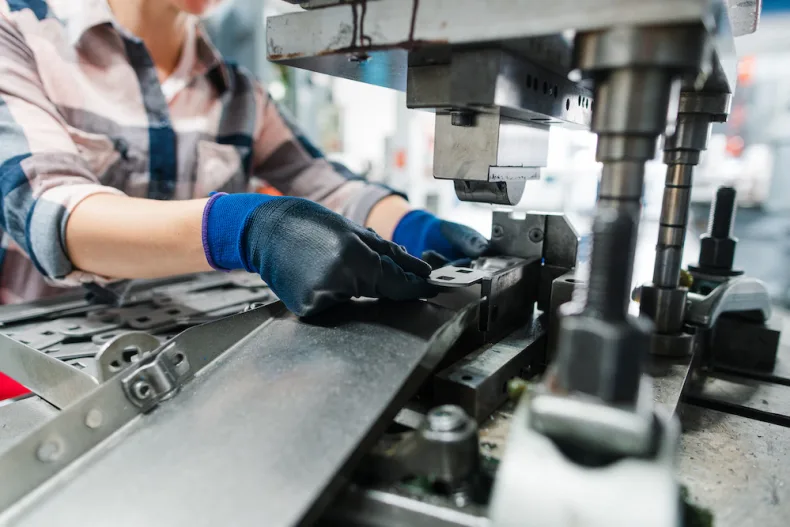 Gezocht naar MKB-ondernemingen actief in de precisiemechanica, verspaning of plaatbewerking. Neem contact op via Brookz