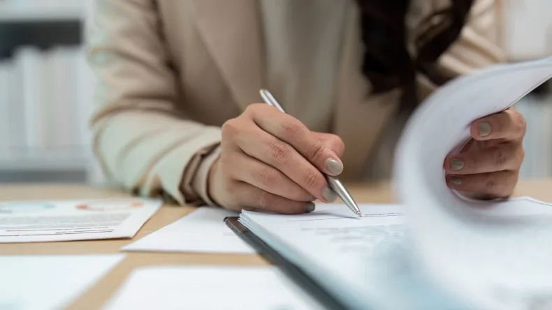 Administratiekantoor voor mkb en particulieren aangeboden via Brookz. Neem contact op voor meer informatie