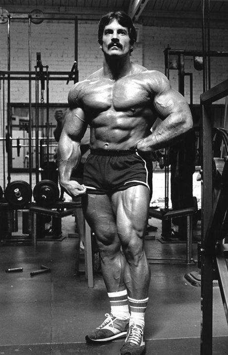 Mike Mentzer - صورة 10