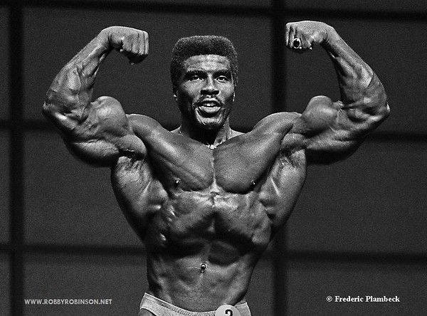 Robby Robinson - صورة 1