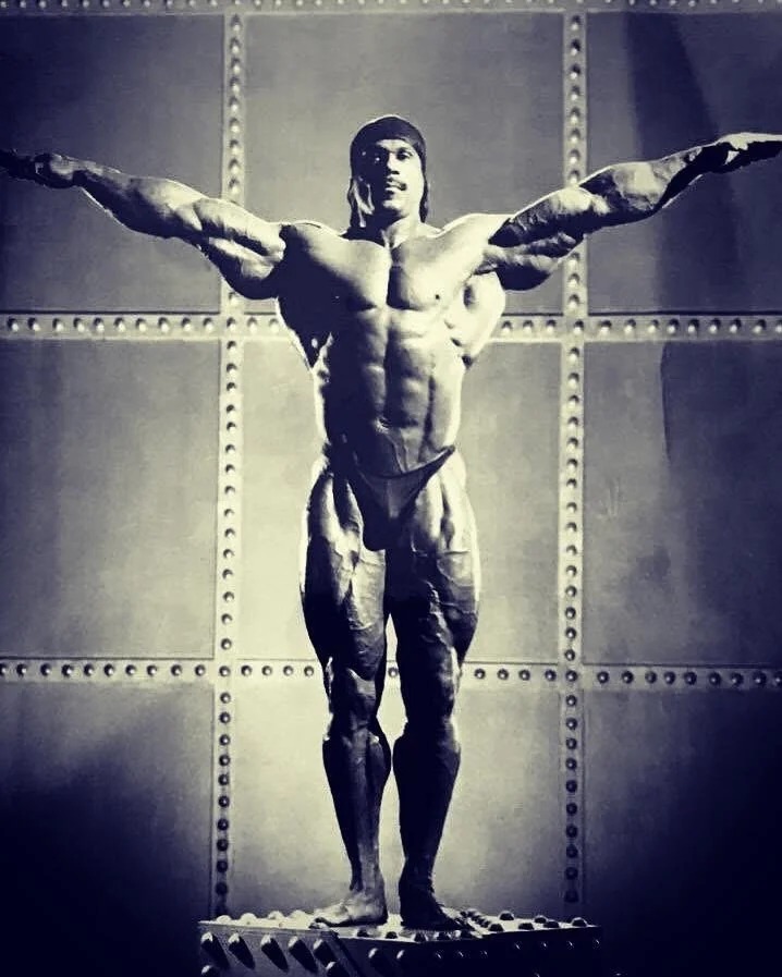 Mike Christian - صورة 1